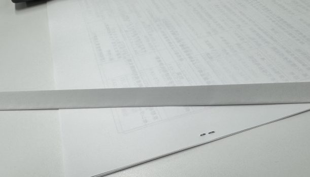 大切な書類を一冊に。製本作業の様子をご紹介！